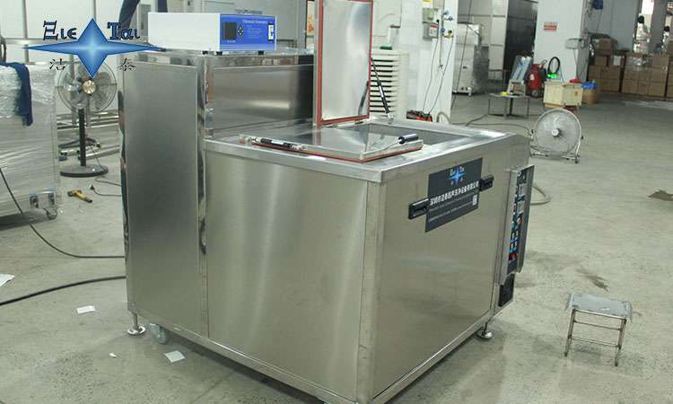 超聲波清洗機(jī)除銹全解析:揭秘空化效應(yīng)如何輕松去除頑固銹跡 超聲波清洗機(jī)除銹全解析:揭秘空化效應(yīng)如何輕松去除頑固銹跡