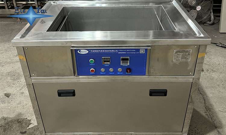 為什么超聲波清洗機不能洗木制品？深入解析材質特性與正確清潔方法